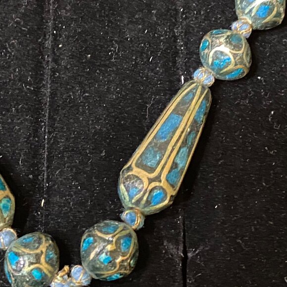 Vintage Blue Mosaic Beaded Necklace With Circular Pendant & Toggle Clasp - Picture 5 of 13